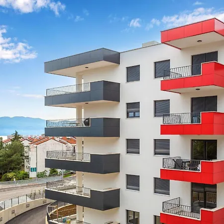Apartment 1 Bedroom In *